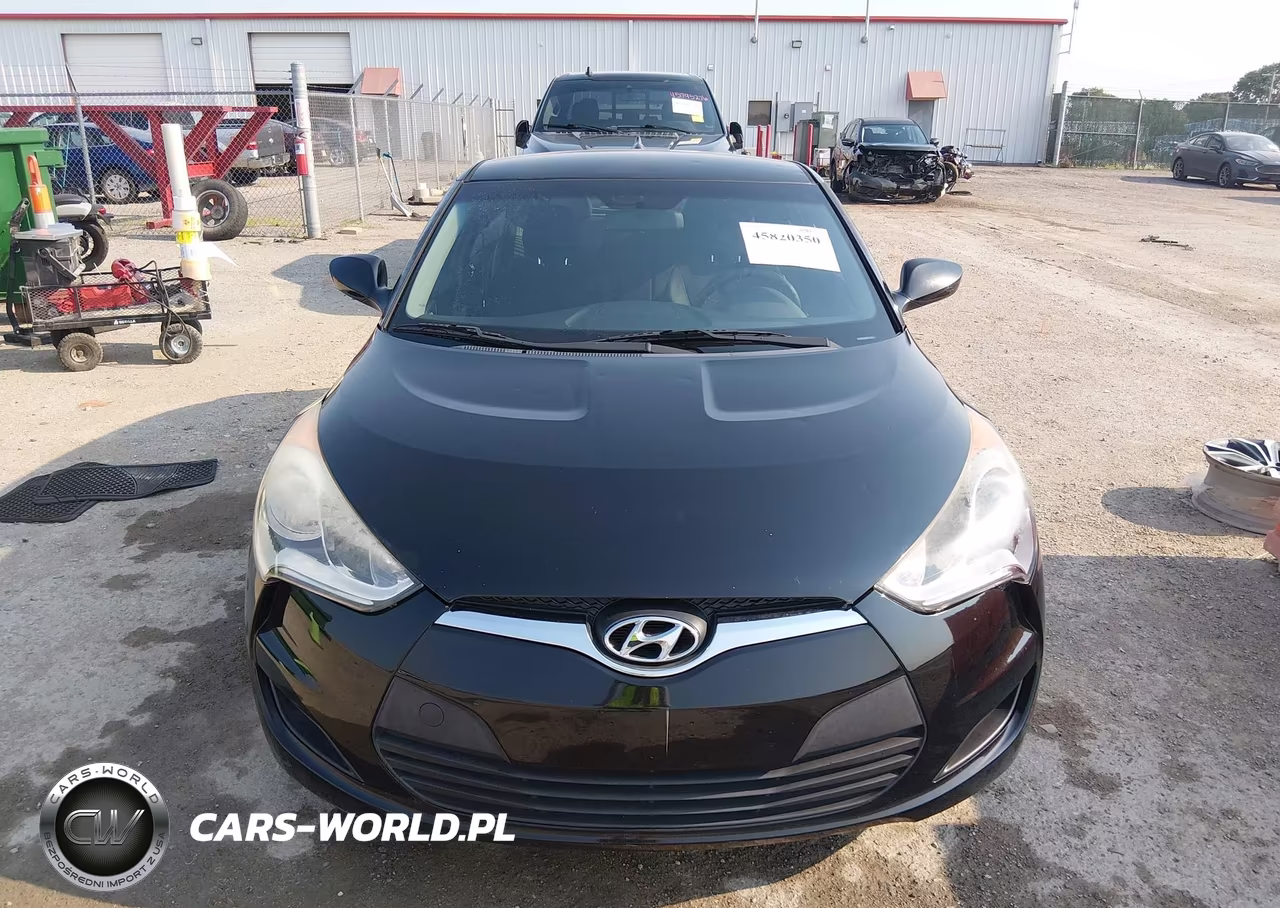 2016 Hyundai Veloster VIN:KMHTC6AD5GU277542 - 12