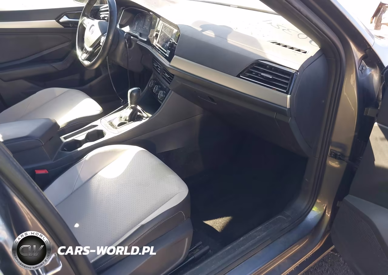 2019 Volkswagen Jetta VIN:3VWC57BU5KM222683 - 5