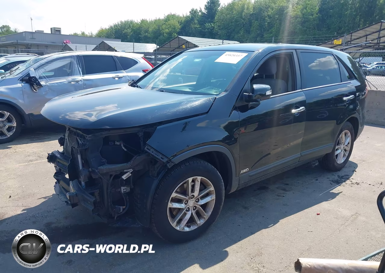 2015 Kia Sorento Lx VIN:5XYKTCA69FG607215 - 2