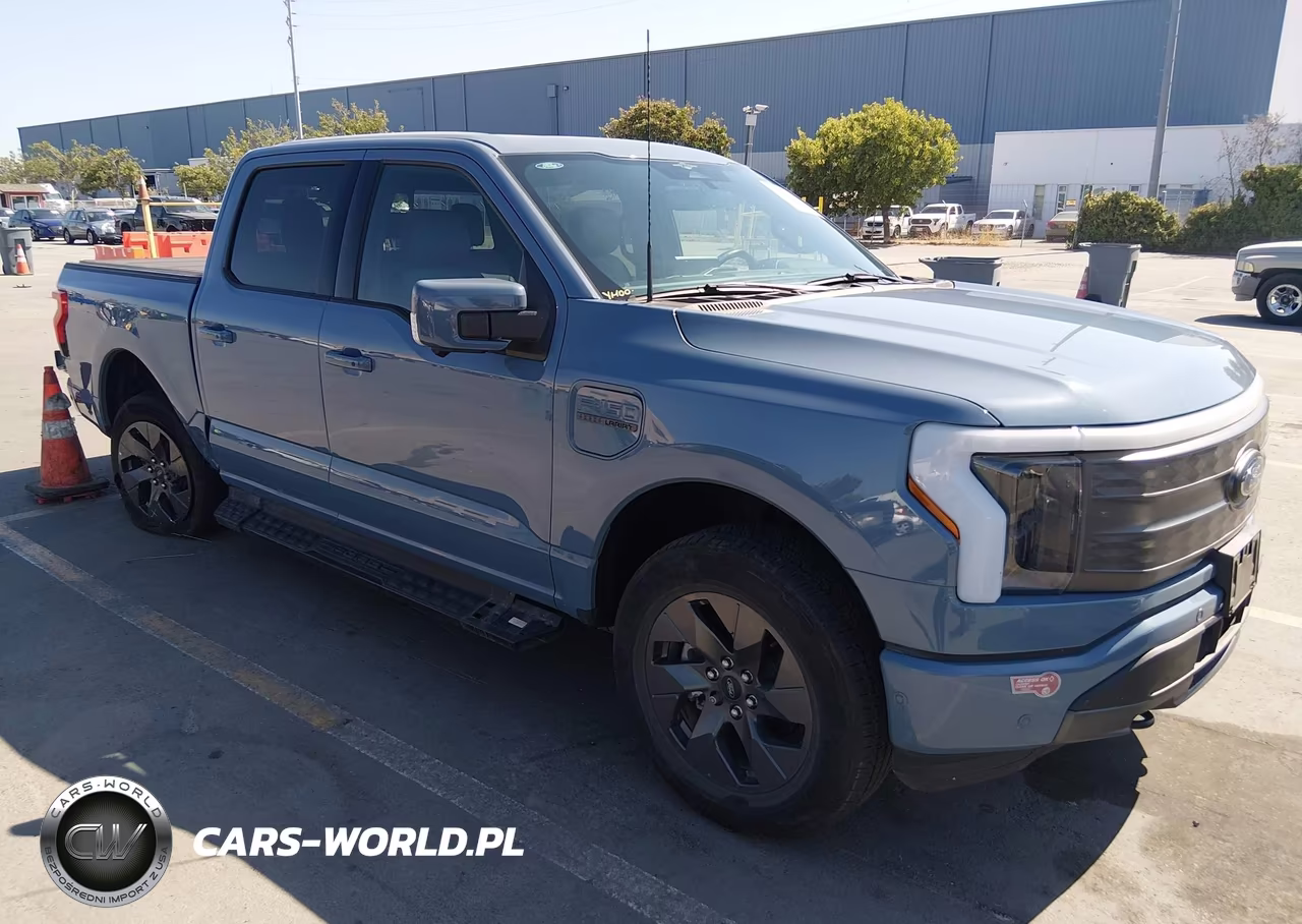 2023 Ford F-150 Lightning Lariat VIN:1FT6W1EV7PWG41608 - 1