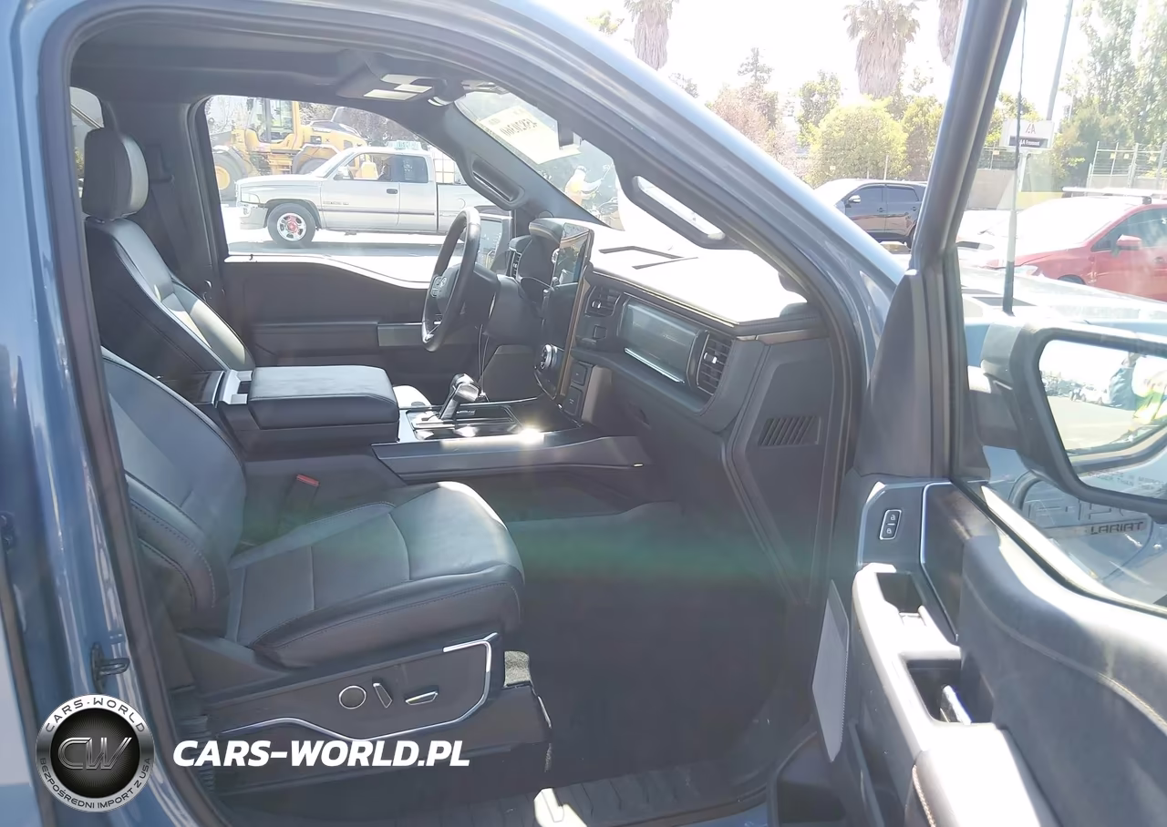 2023 Ford F-150 Lightning Lariat VIN:1FT6W1EV7PWG41608 - 5