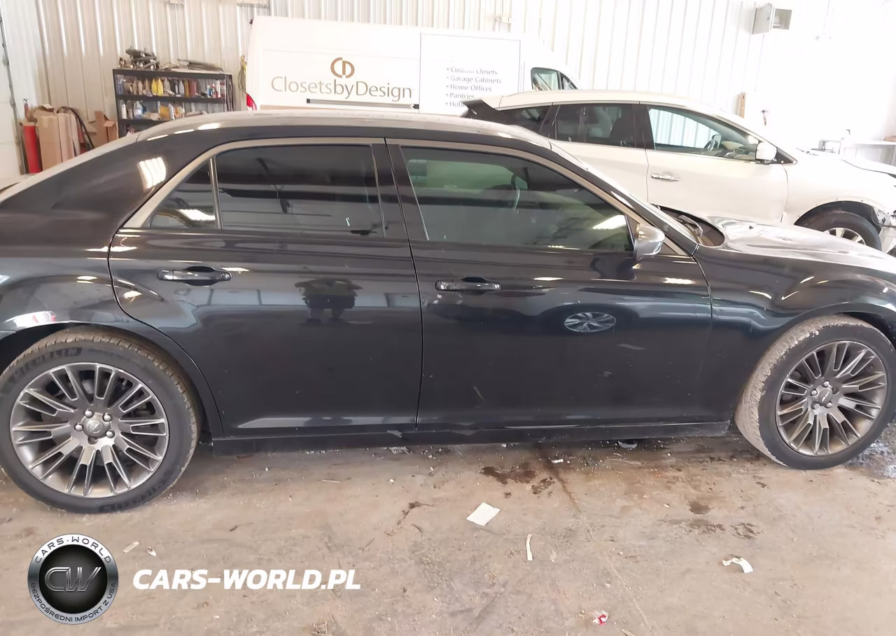 2013 Chrysler 300C John Varvatos Limited Edition VIN:2C3CCADG8DH741519 - 13