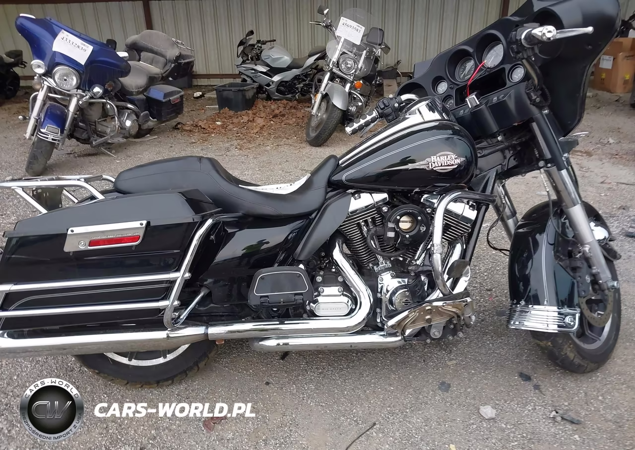 2013 Harley-Davidson Flhtc Electra Glide Classic VIN:1HD1FFM15DB691575 - 12
