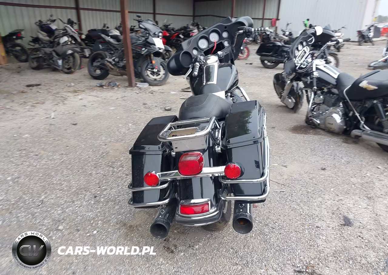 2013 Harley-Davidson Flhtc Electra Glide Classic VIN:1HD1FFM15DB691575 - 6