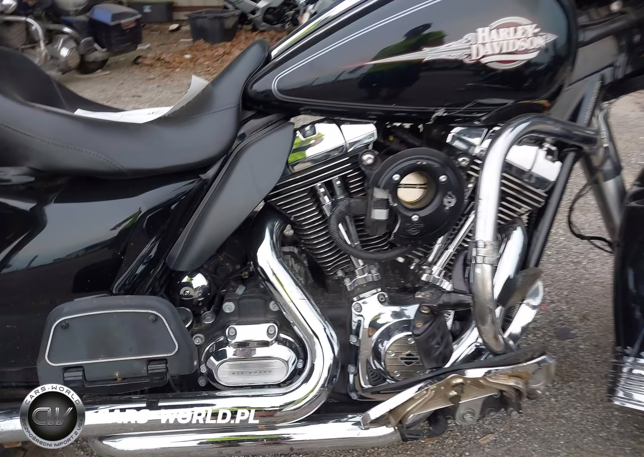 2013 Harley-Davidson Flhtc Electra Glide Classic VIN:1HD1FFM15DB691575 - 8