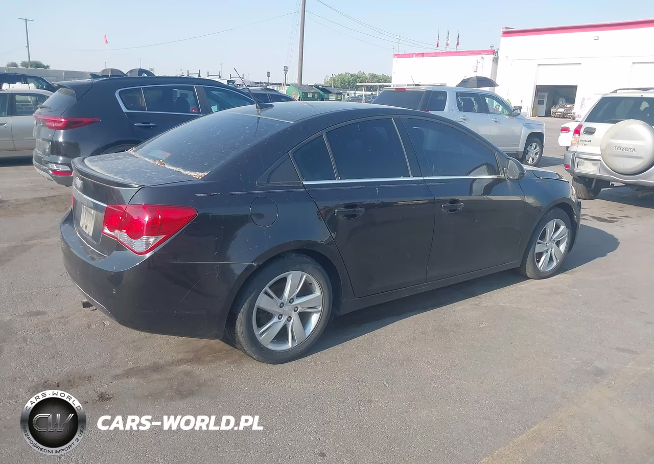 2014 Chevrolet Cruze Diesel VIN:1G1P75SZ8E7477186 - 4