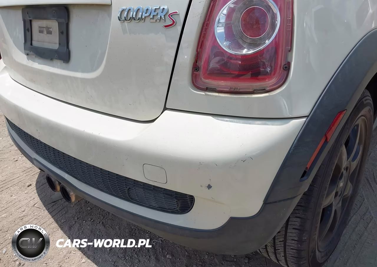 2010 Mini Cooper S VIN:WMWMF7C54ATX43130 - 12