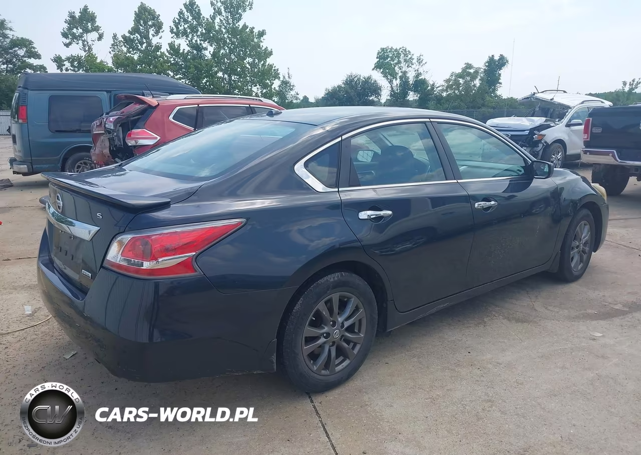 2015 Nissan Altima 2.5 S VIN:1N4AL3AP7FC499160 - 3