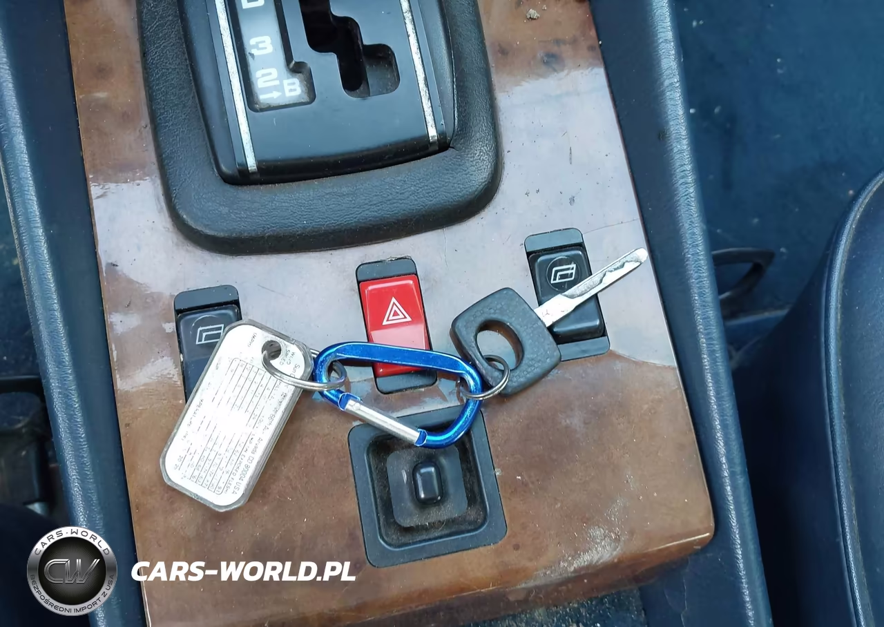 1985 Mercedes-Benz 380 Sl VIN:WDBBA45C4FA016851 - 11