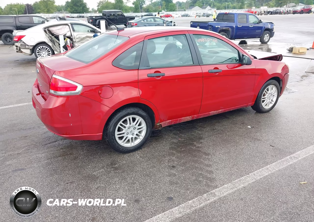 2011 Ford Focus Se VIN:1FAHP3FN1BW189542 - 4