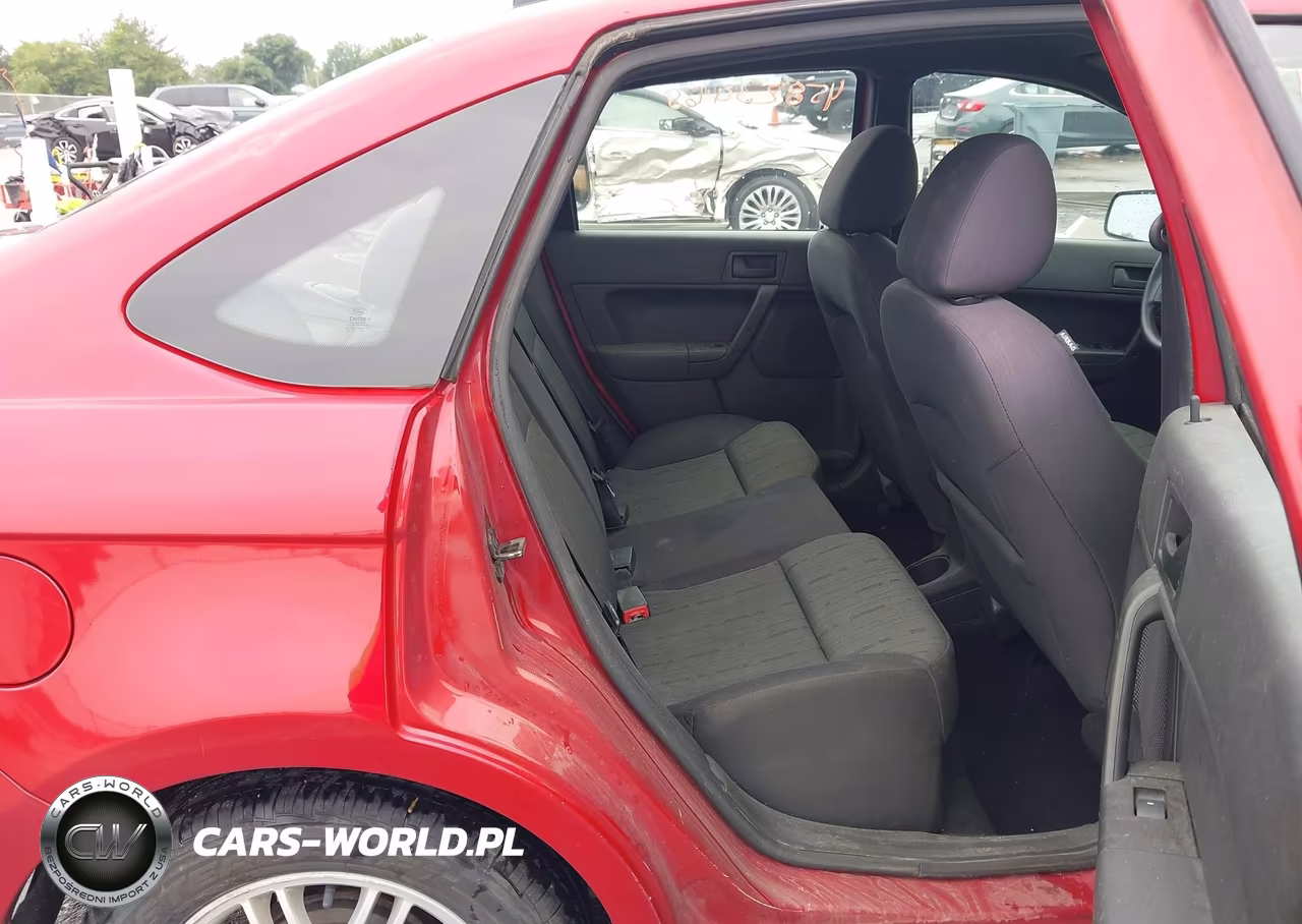 2011 Ford Focus Se VIN:1FAHP3FN1BW189542 - 8