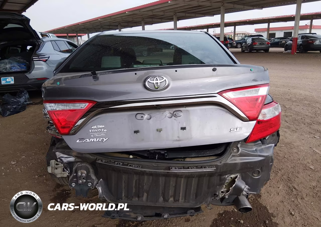 2017 Toyota Camry Se VIN:4T1BF1FK2HU438976 - 17
