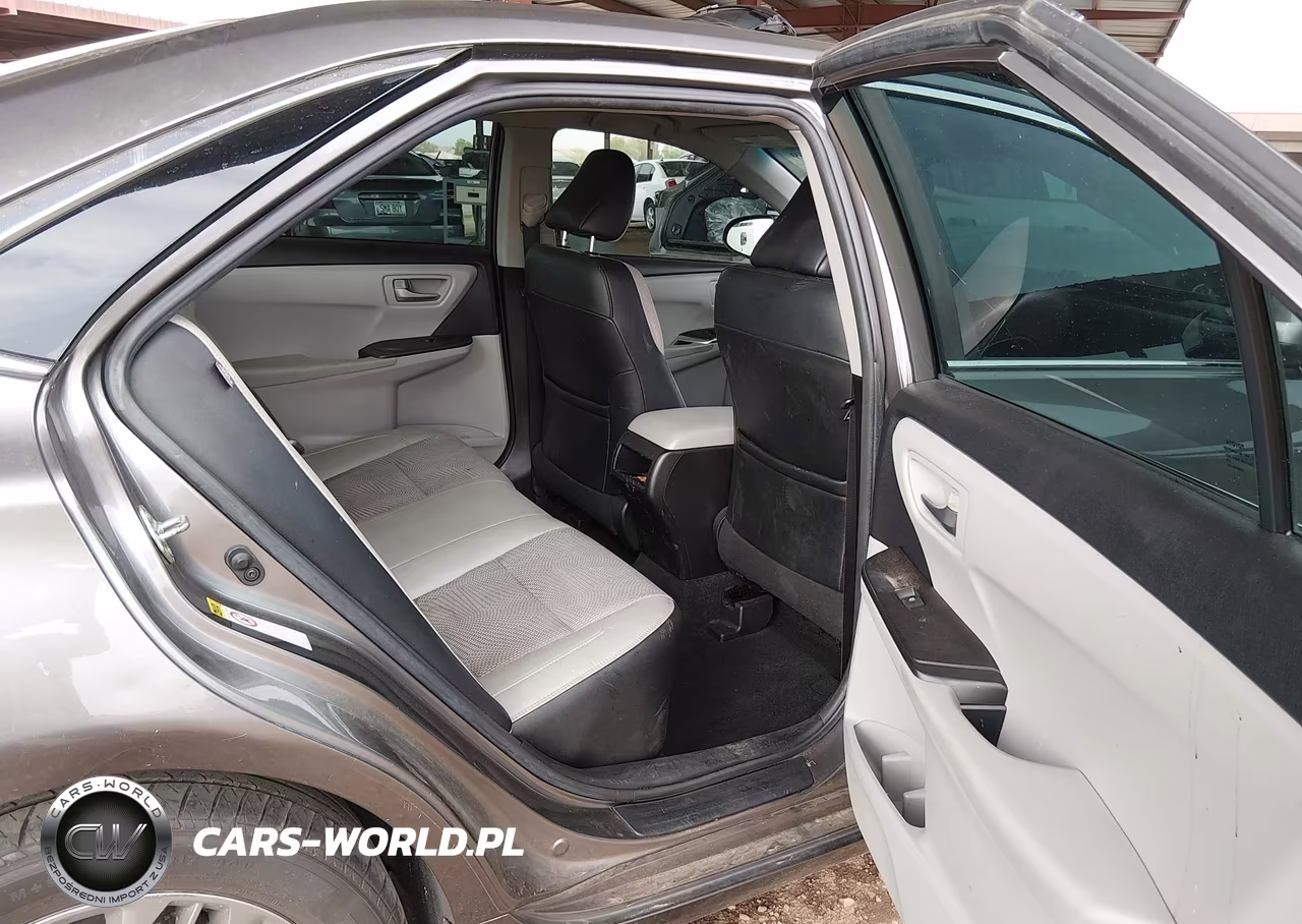 2017 Toyota Camry Se VIN:4T1BF1FK2HU438976 - 8
