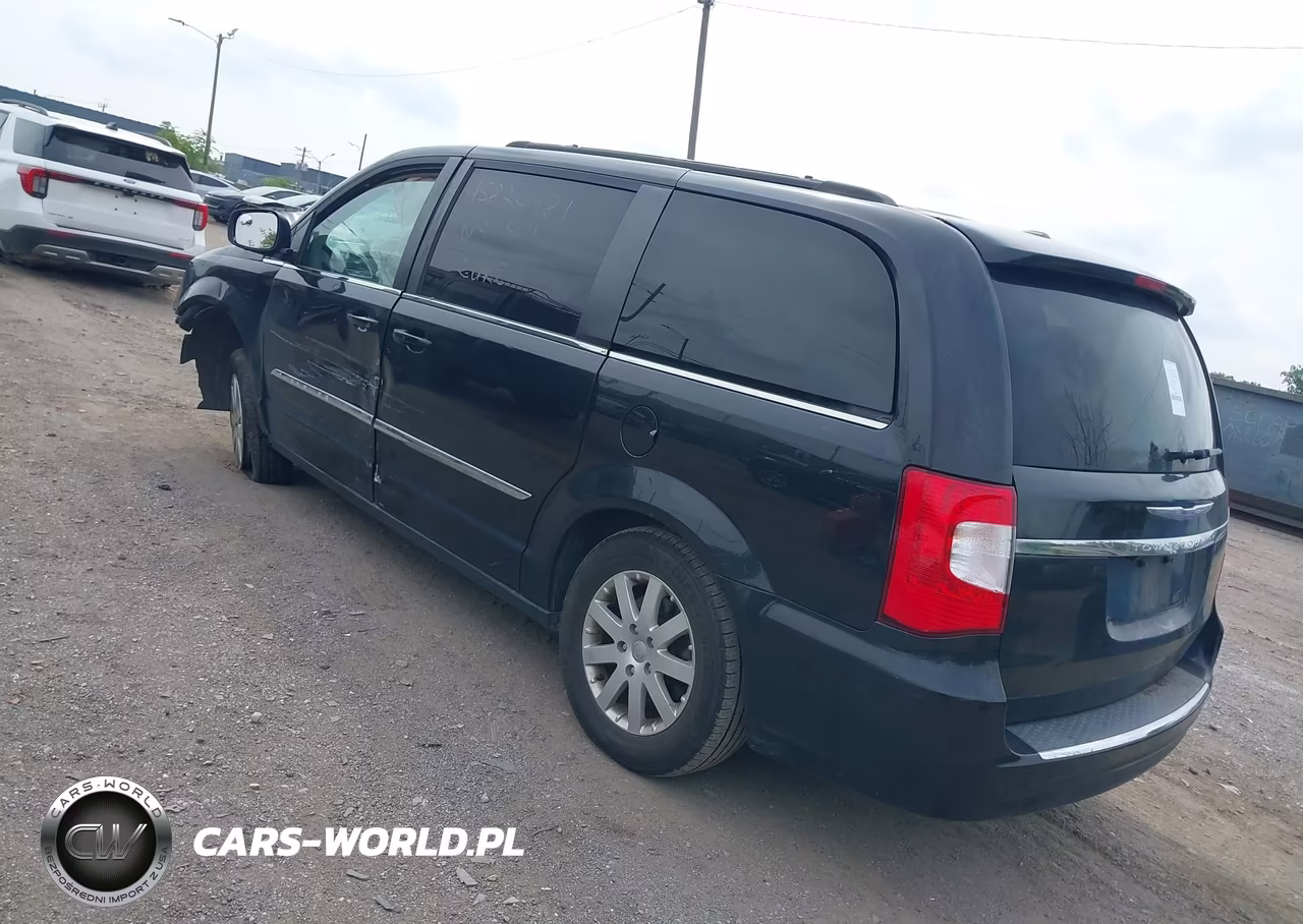 2015 Chrysler Town & Country Touring VIN:2C4RC1BG6FR727463 - 3
