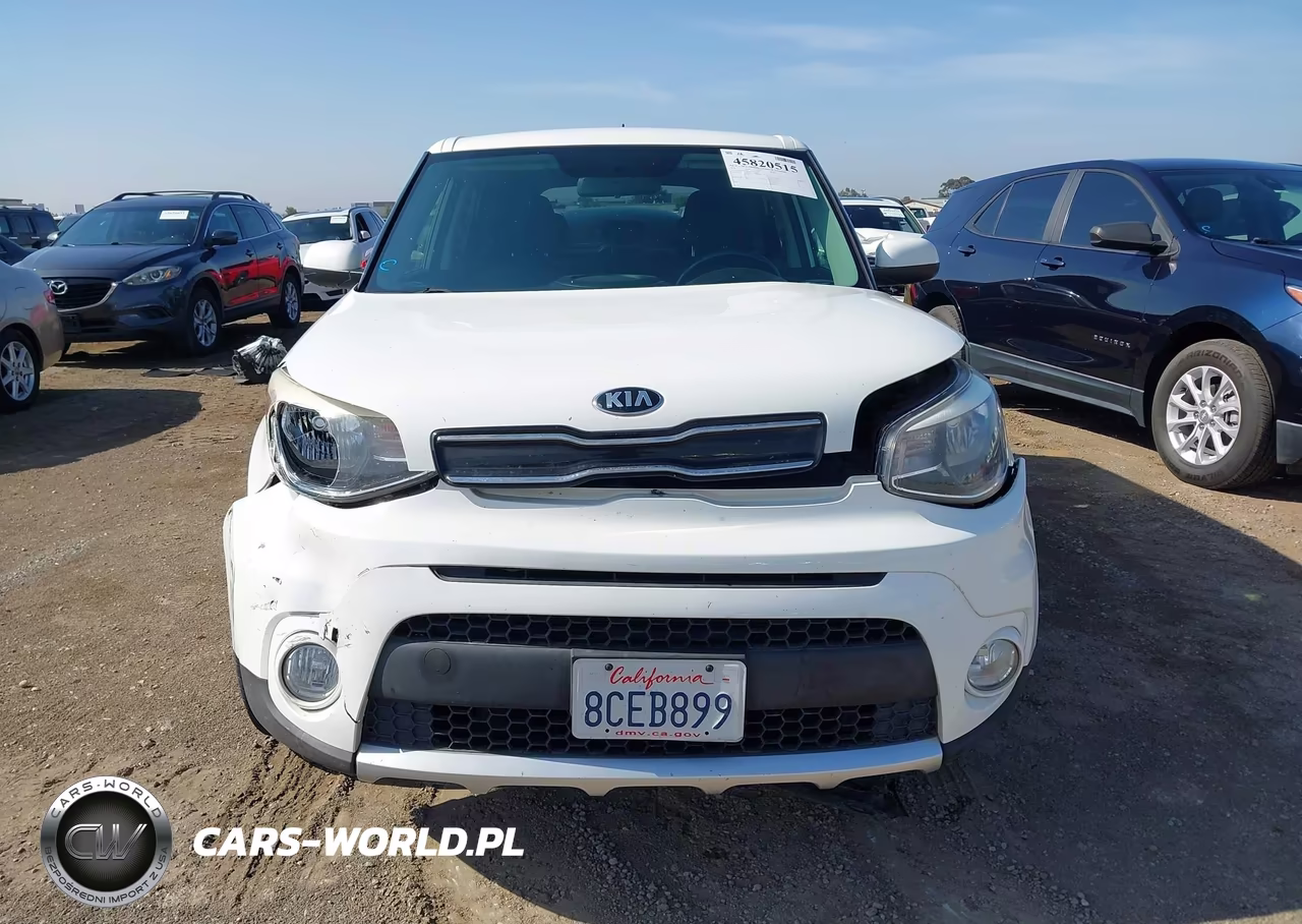 2018 Kia Soul + VIN:KNDJP3A57J7566175 - 12