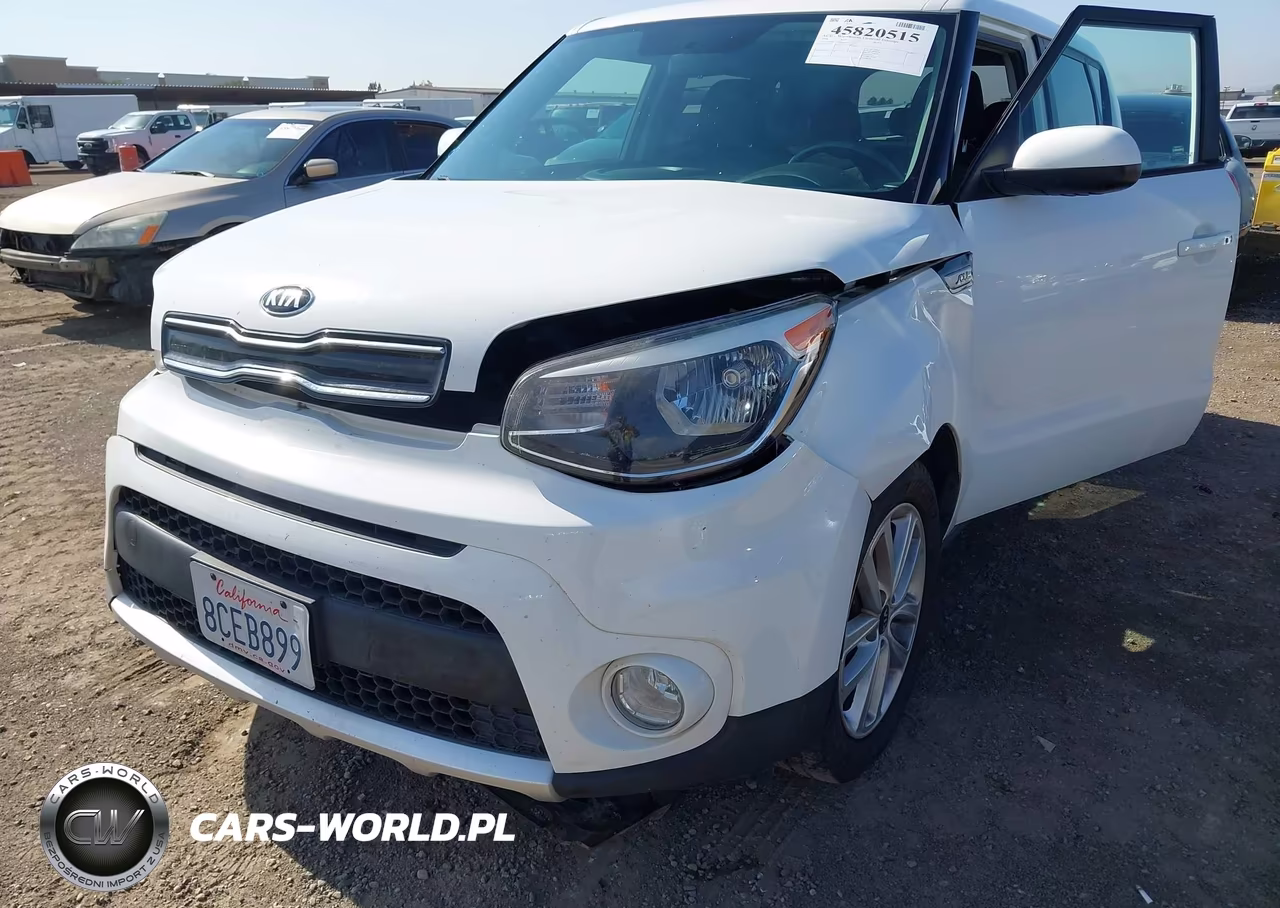 2018 Kia Soul + VIN:KNDJP3A57J7566175 - 6
