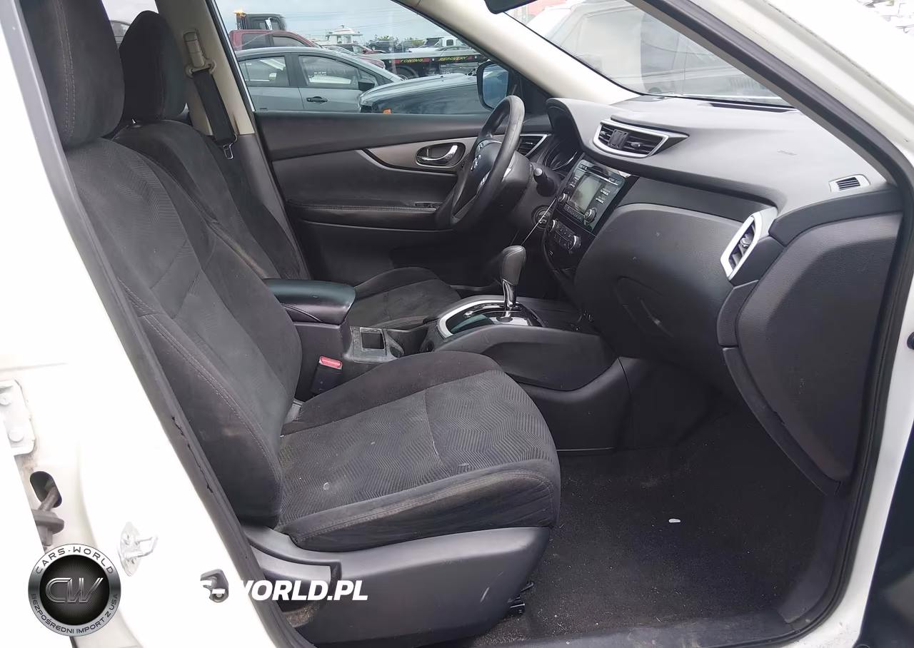 2016 Nissan Rogue S VIN:5N1AT2MT9GC856199 - 5