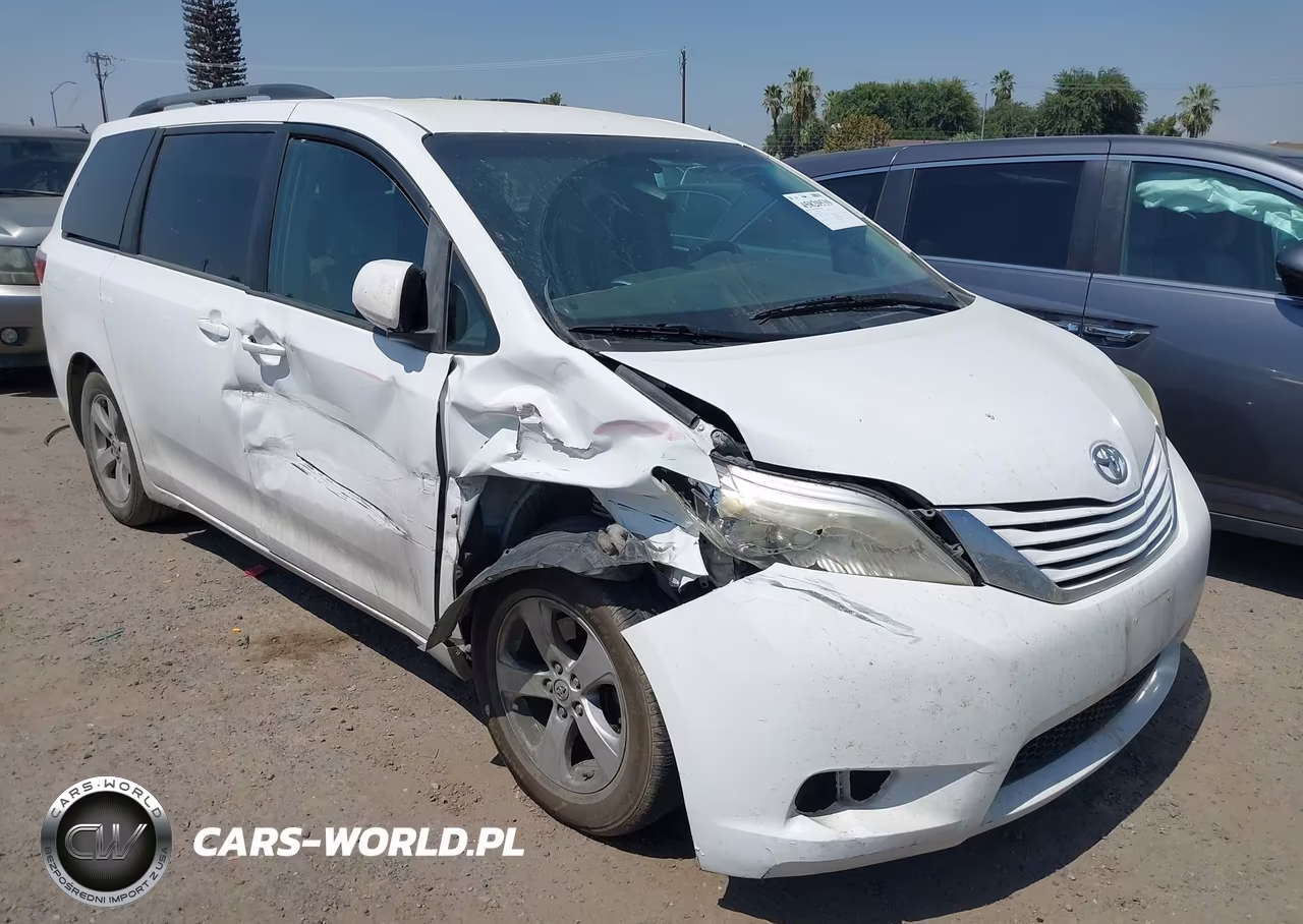 2015 Toyota Sienna Le 8 Passenger – zdjęcie 1 z 19