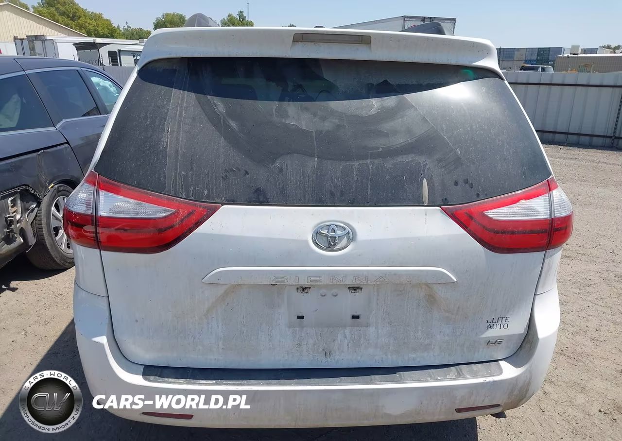 2015 Toyota Sienna Le 8 Passenger VIN:5TDKK3DC2FS571228 - 19