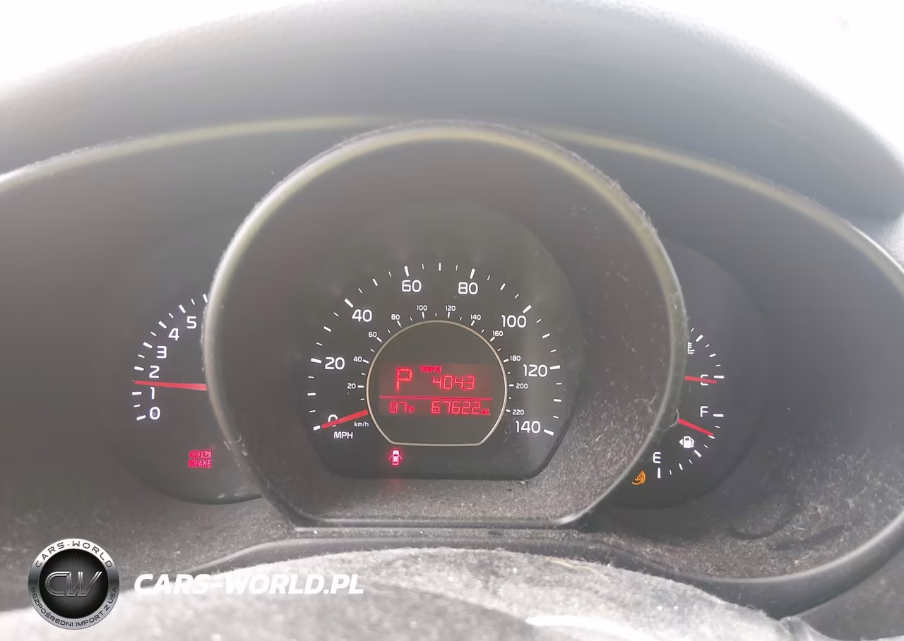 2016 Kia Soul VIN:KNDJN2A27G7855782 - 7