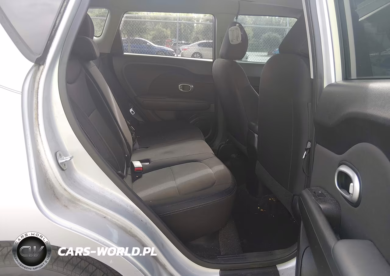 2016 Kia Soul VIN:KNDJN2A27G7855782 - 8