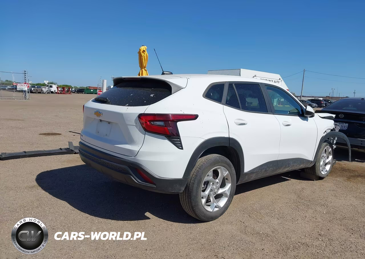 2025 Chevrolet Trax Fwd Ls VIN:KL77LFEP4SC107064 - 4