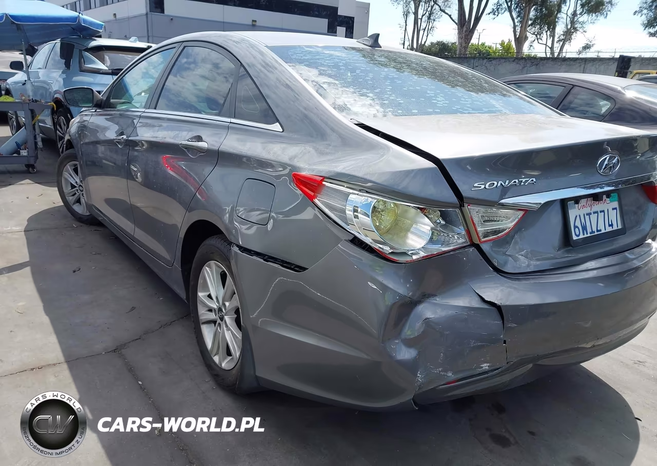 2012 Hyundai Sonata Gls VIN:5NPEB4AC0CH477678 - 3