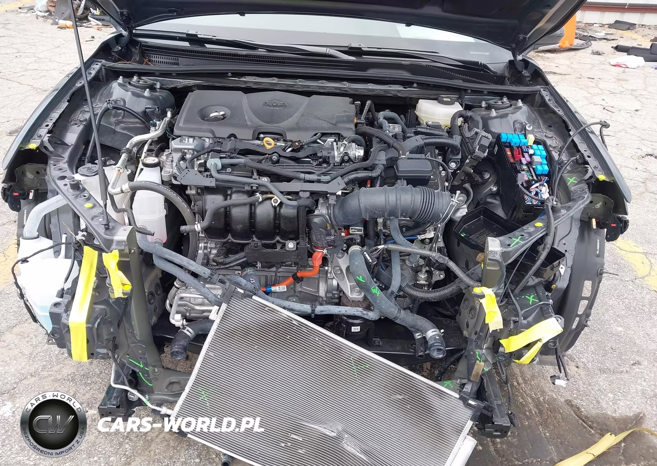 2025 Toyota Camry Le VIN:4T1DAACKXSU581399 - 10