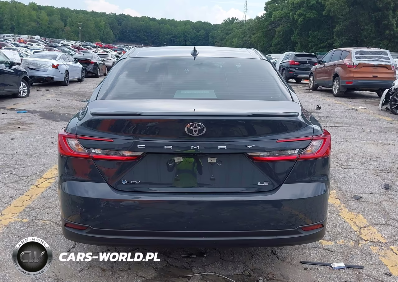 2025 Toyota Camry Le VIN:4T1DAACKXSU581399 - 16