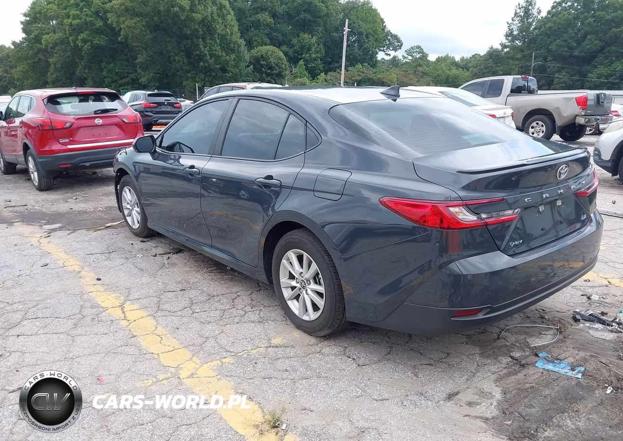 2025 Toyota Camry Le VIN:4T1DAACKXSU581399 - 3