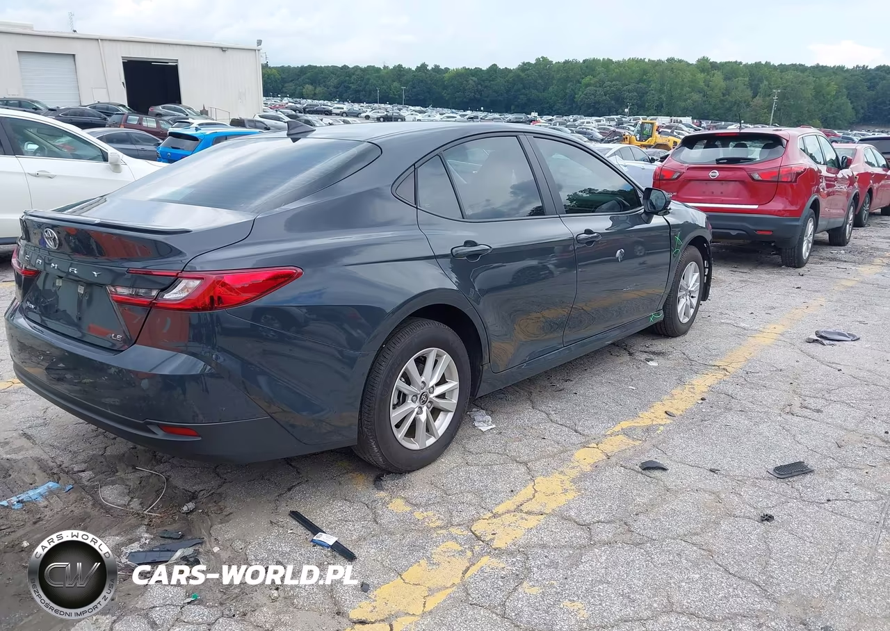 2025 Toyota Camry Le VIN:4T1DAACKXSU581399 - 4