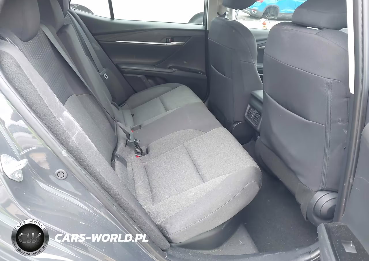 2025 Toyota Camry Le VIN:4T1DAACKXSU581399 - 8