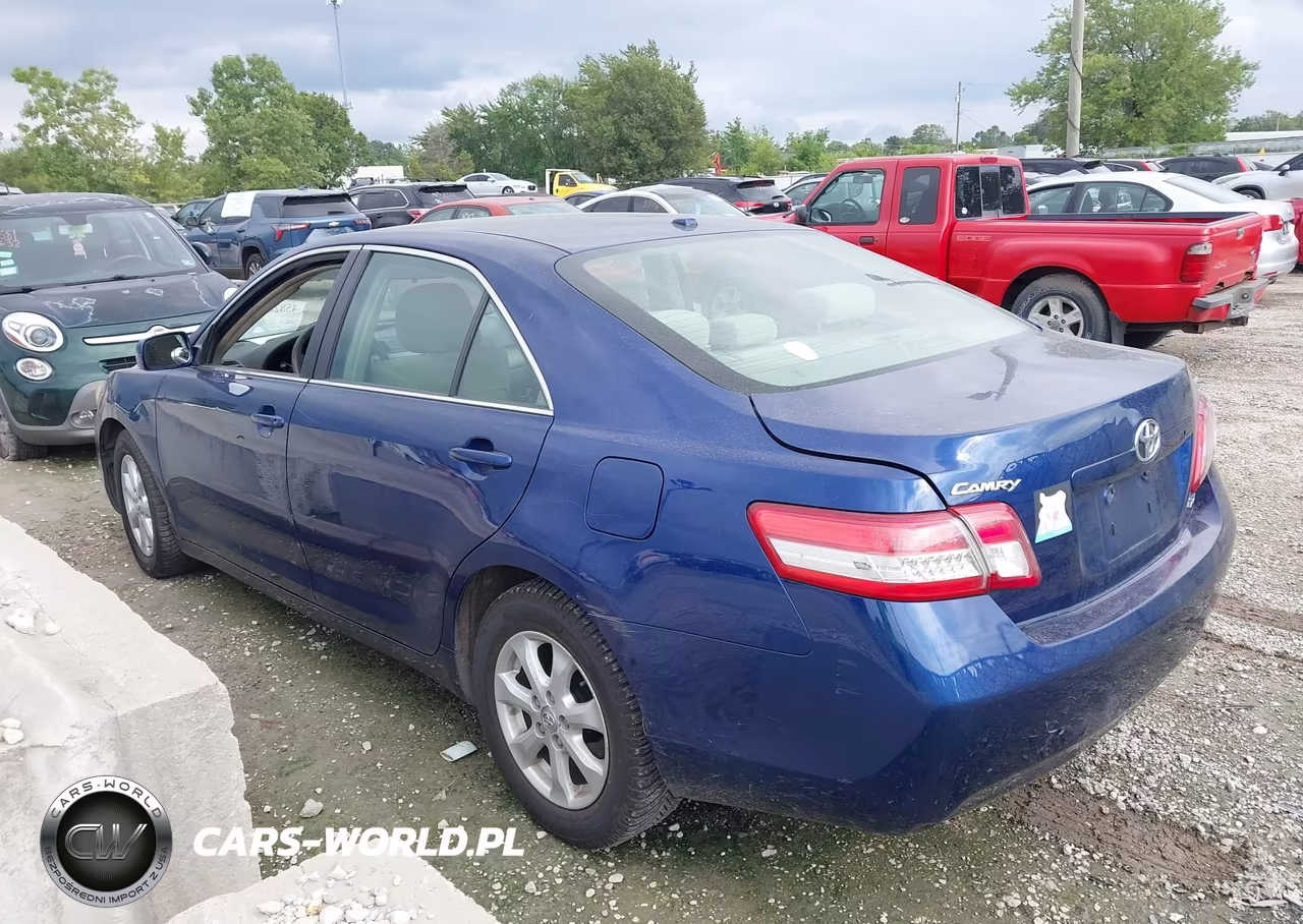 2011 Toyota Camry Le VIN:4T1BF3EK0BU692576 - 3