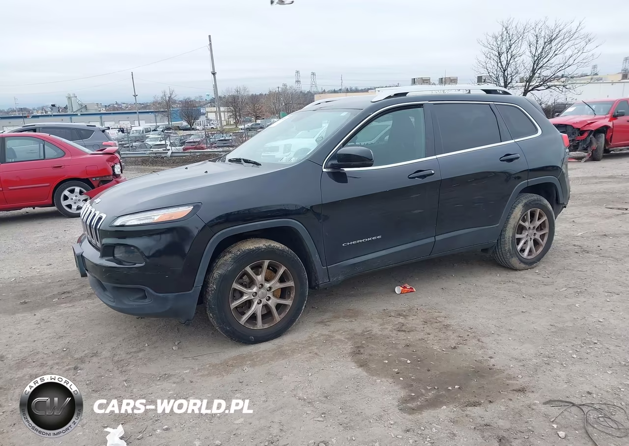 2017 Jeep Cherokee Latitude 4X4 VIN:1C4PJMCB9HW546367 - 2