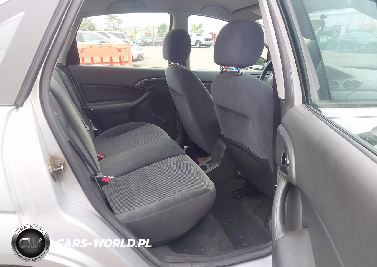 2002 Ford Focus Lx Base-Lx Premium VIN:1FAFP33P12W265581 - 8