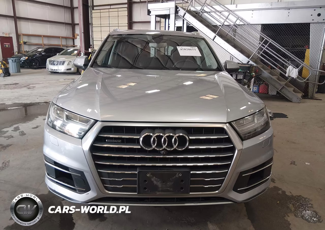 2017 Audi Q7 3.0T Premium VIN:WA1LAAF78HD001741 - 12