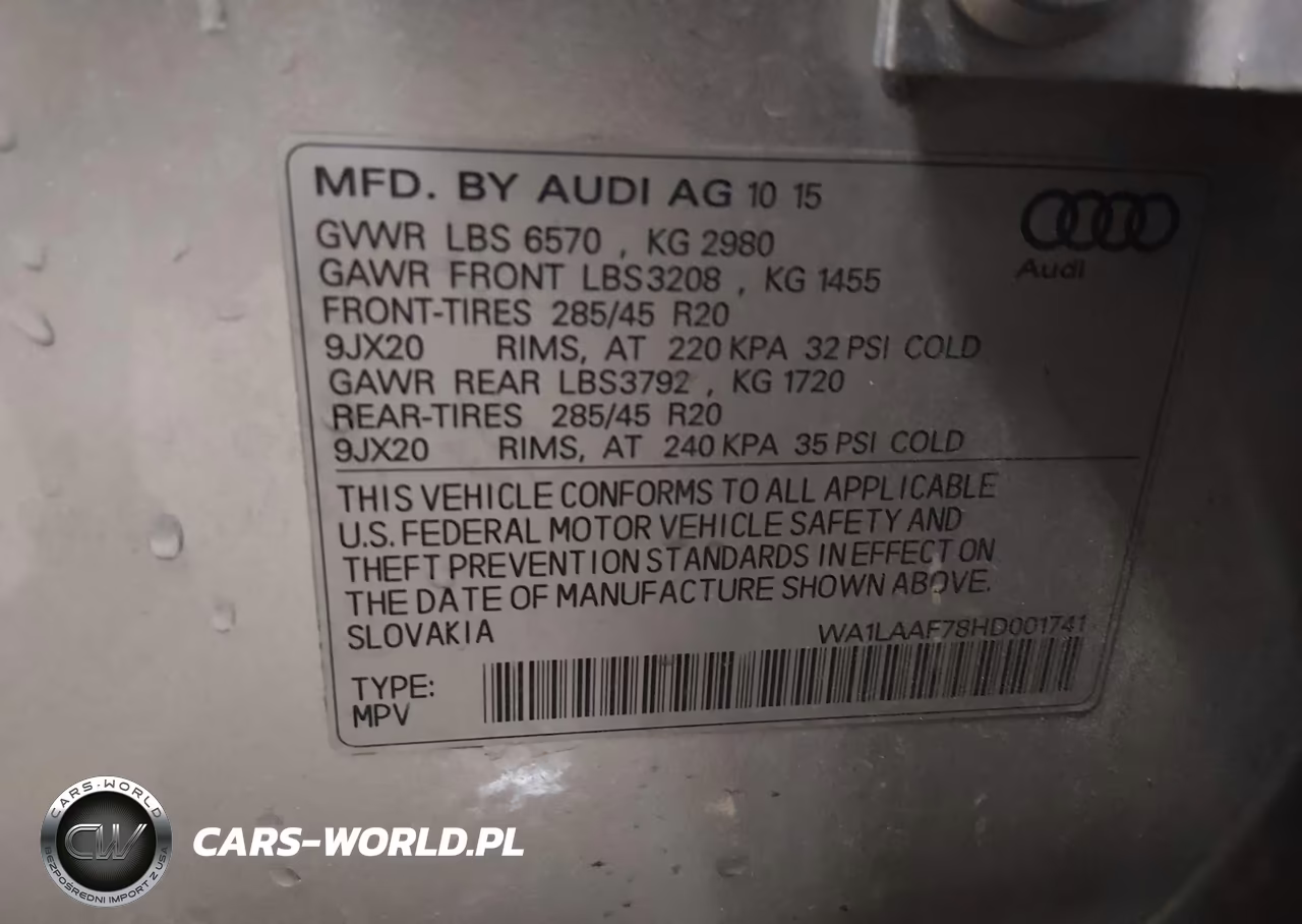 2017 Audi Q7 3.0T Premium VIN:WA1LAAF78HD001741 - 9