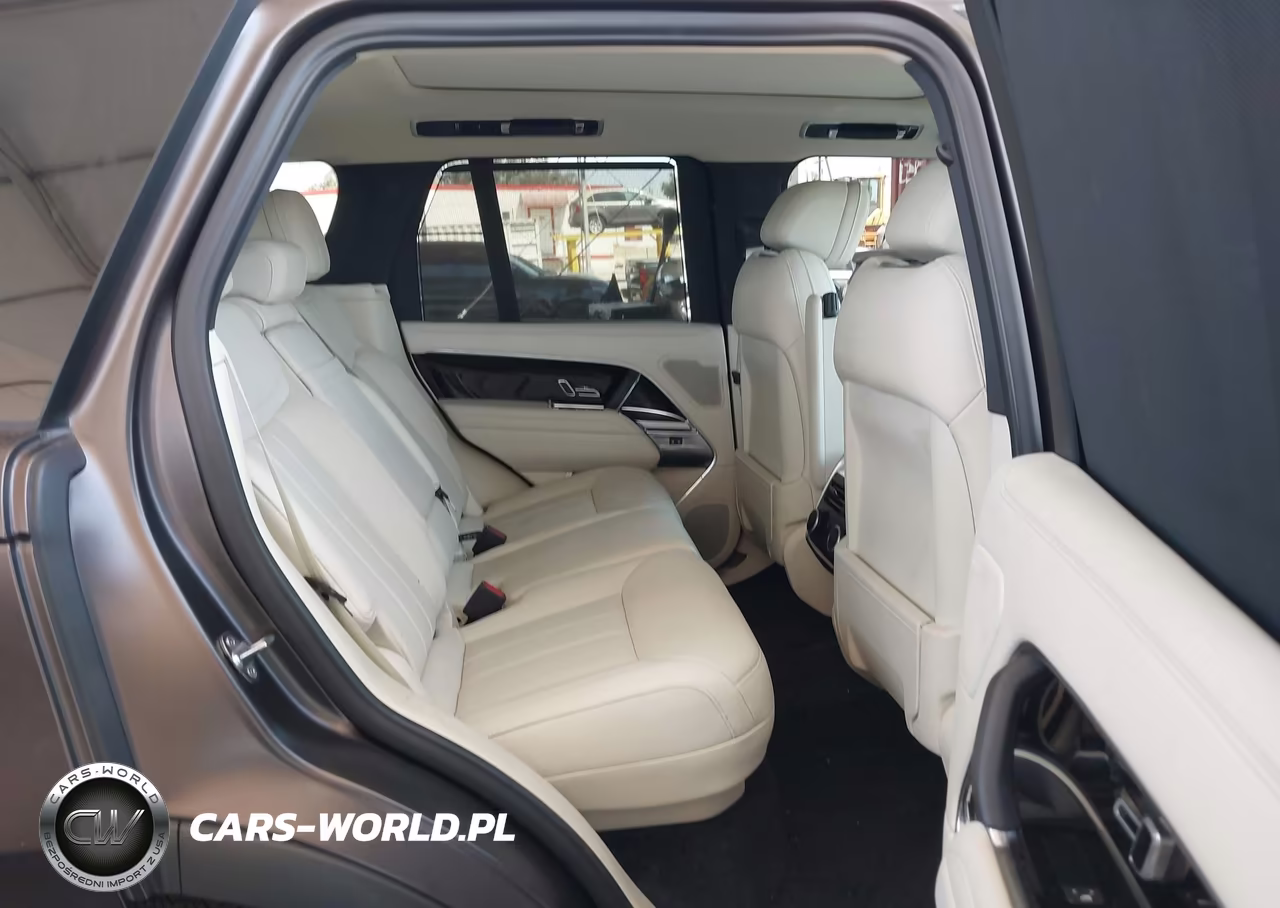 2025 Land Rover Range Rover P530 Se VIN:SALKP9E95SA275742 - 8