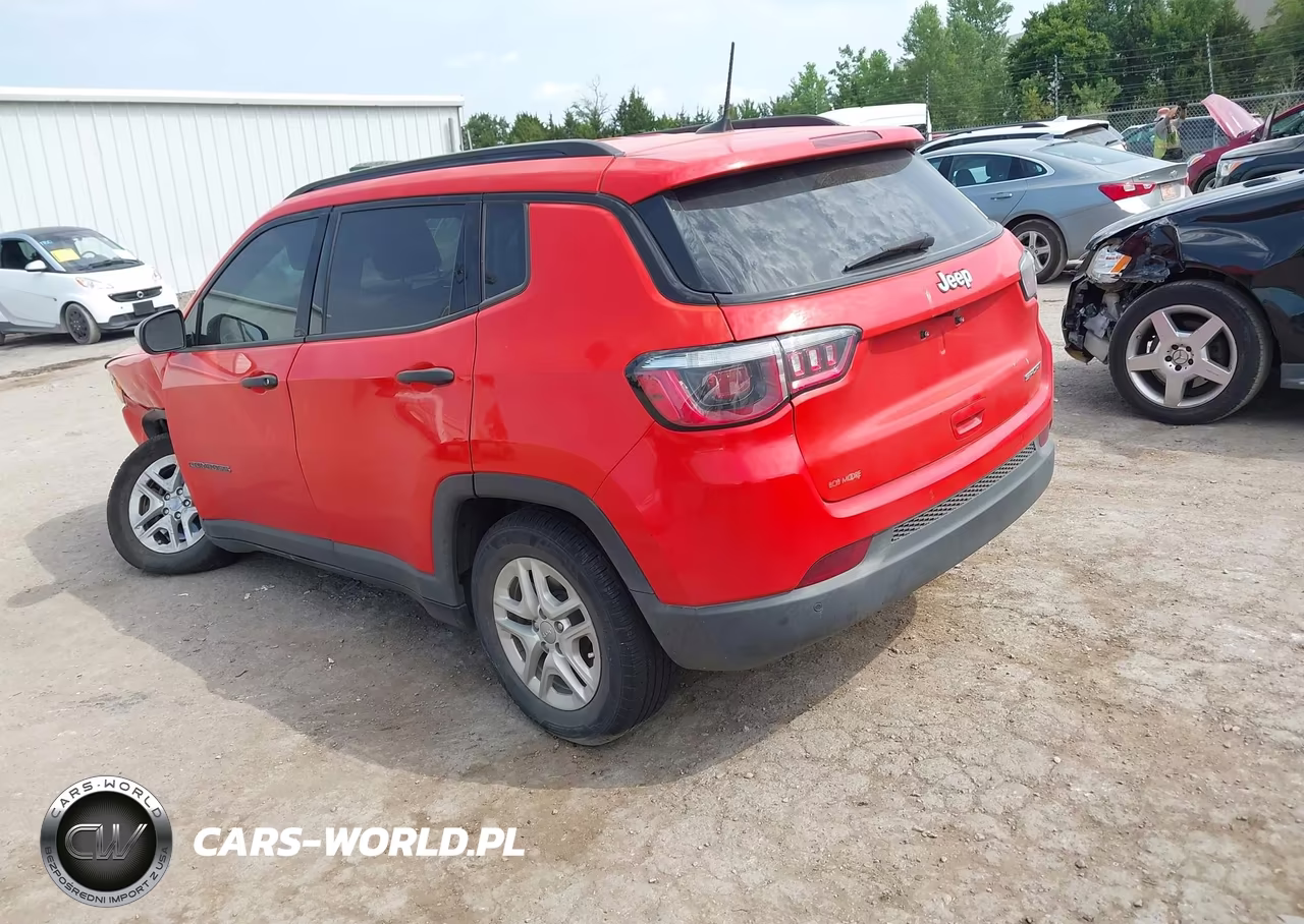 2018 Jeep Compass Sport Fwd VIN:3C4NJCAB6JT123620 - 3