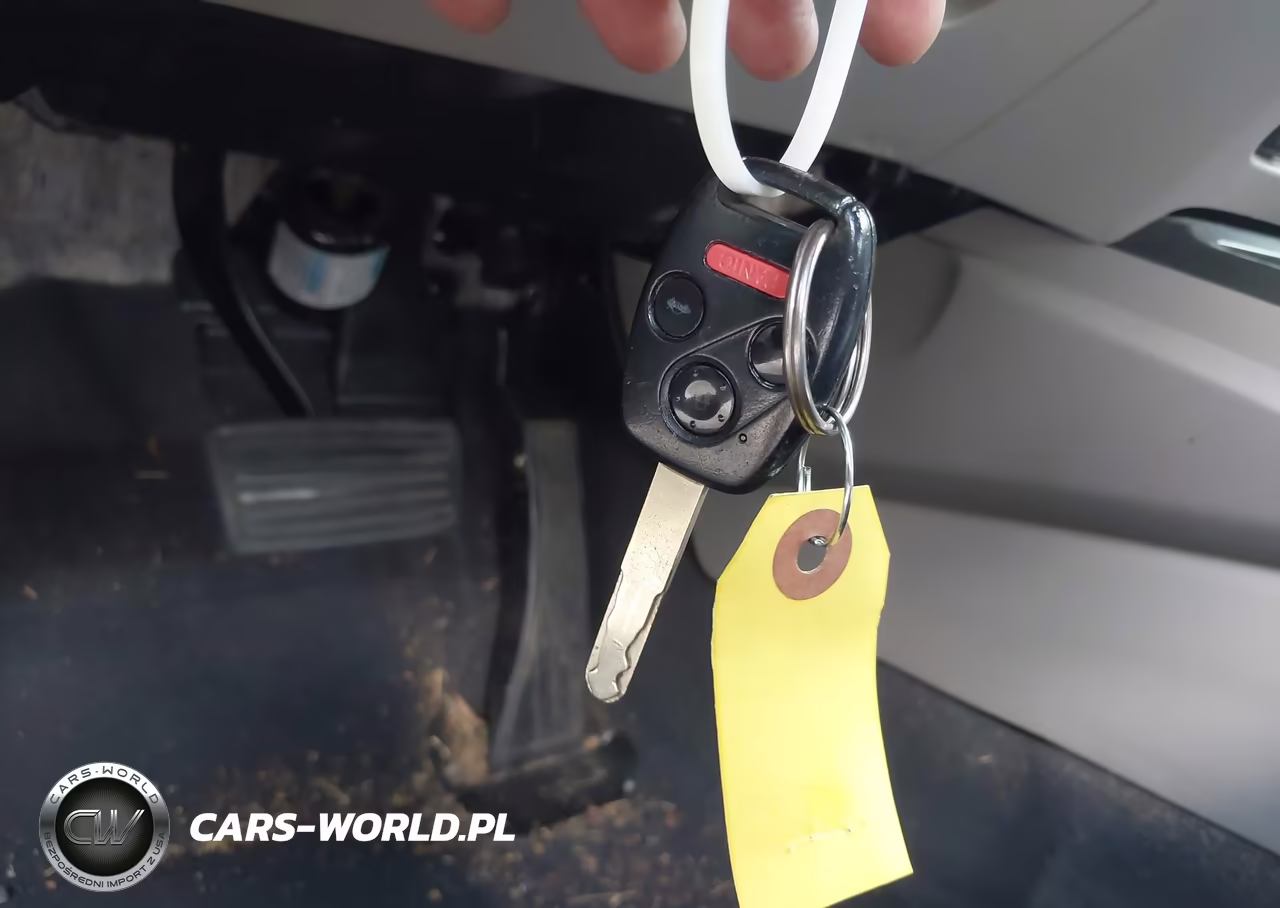 2010 Honda Civic Hybrid VIN:JHMFA3F22AS003830 - 11