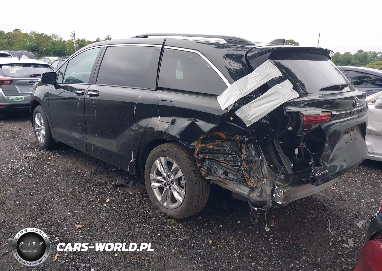 2026 Toyota Sienna Xle VIN:5TDYSKFC0TS247899 - 3