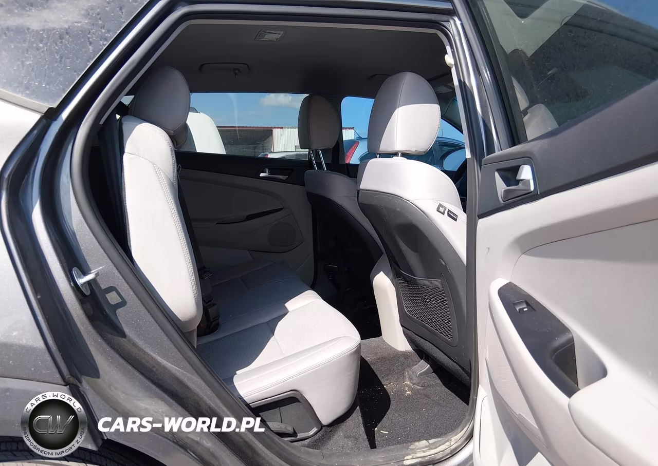 2020 Hyundai Tucson Value VIN:KM8J33A45LU141718 - 8