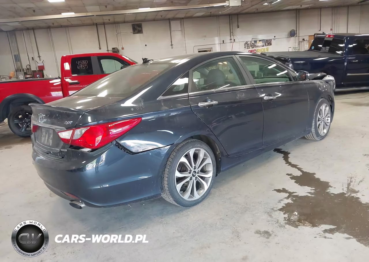 2013 Hyundai Sonata Limited 2.0T VIN:5NPEC4AB8DH662888 - 4
