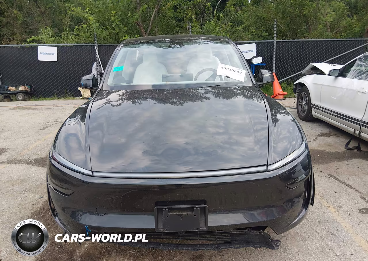 2026 Tesla Model Y All-Wheel Drive-Long Range Launch Series-Premium All-Wheel Drive VIN:7SAYGDEE5TF332972 - 12