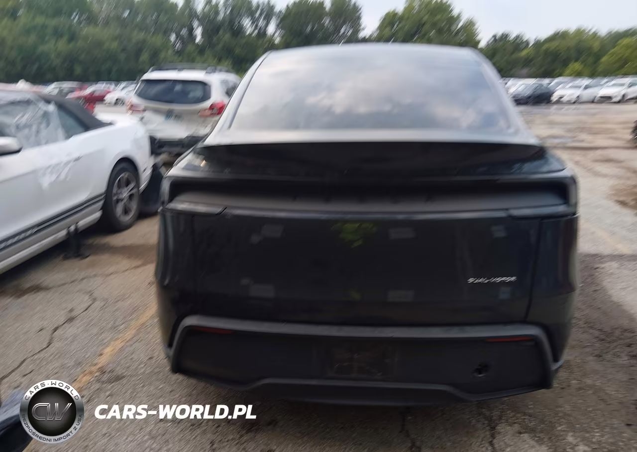 2026 Tesla Model Y All-Wheel Drive-Long Range Launch Series-Premium All-Wheel Drive VIN:7SAYGDEE5TF332972 - 16