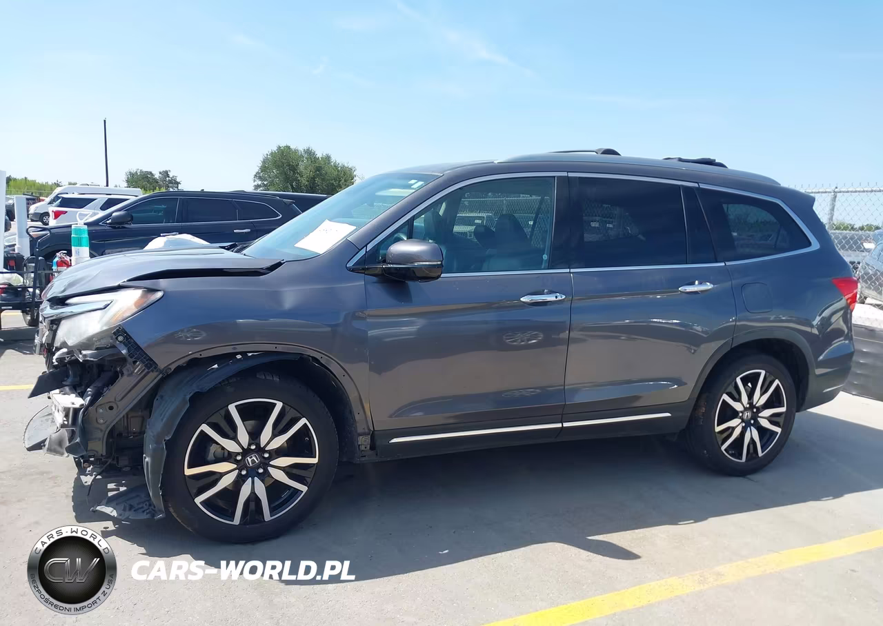 2019 Honda Pilot Touring VIN:5FNYF5H63KB011909 - 14