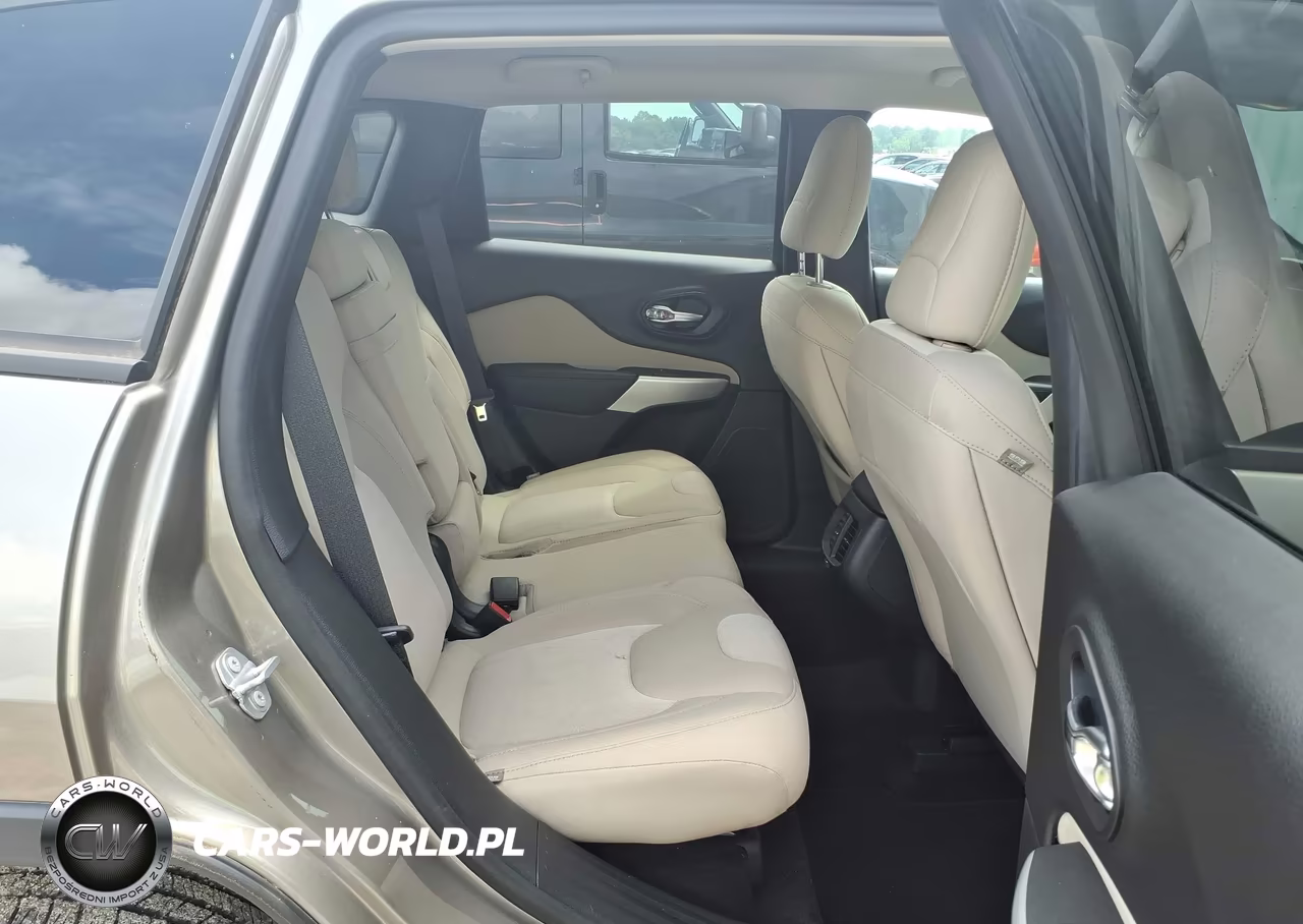 2017 Jeep Cherokee Sport VIN:1C4PJMAB0HW664231 - 8