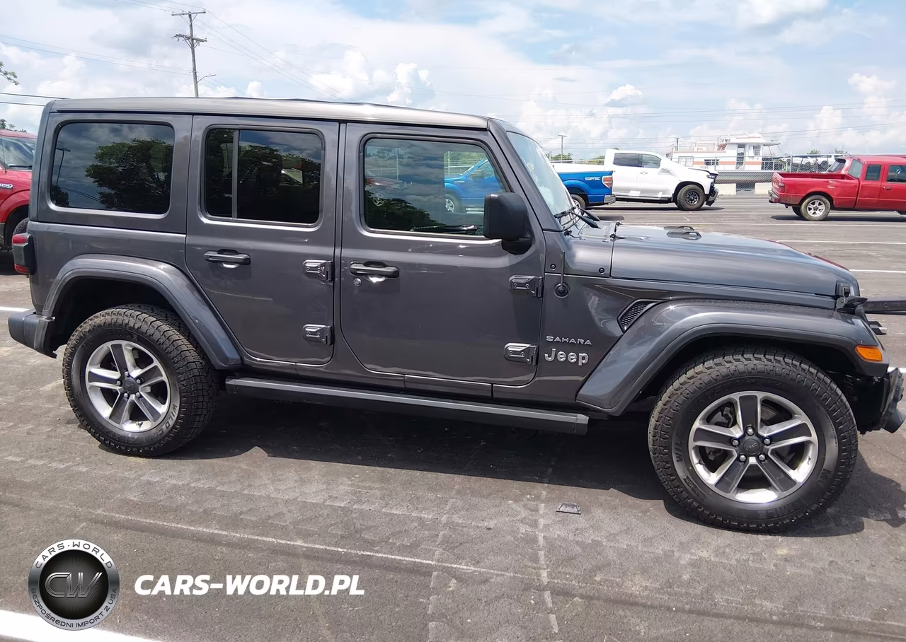 2021 Jeep Wrangler Unlimited Sahara 4X4 VIN:1C4HJXEN5MW697360 - 13
