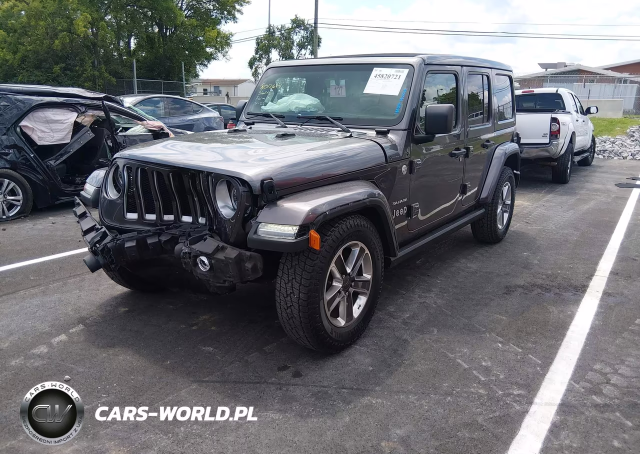 2021 Jeep Wrangler Unlimited Sahara 4X4 VIN:1C4HJXEN5MW697360 - 2