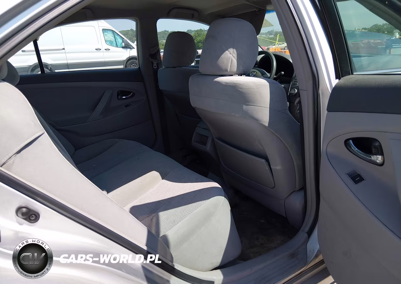 2010 Toyota Camry Le VIN:4T1BF3EK5AU097611 - 8